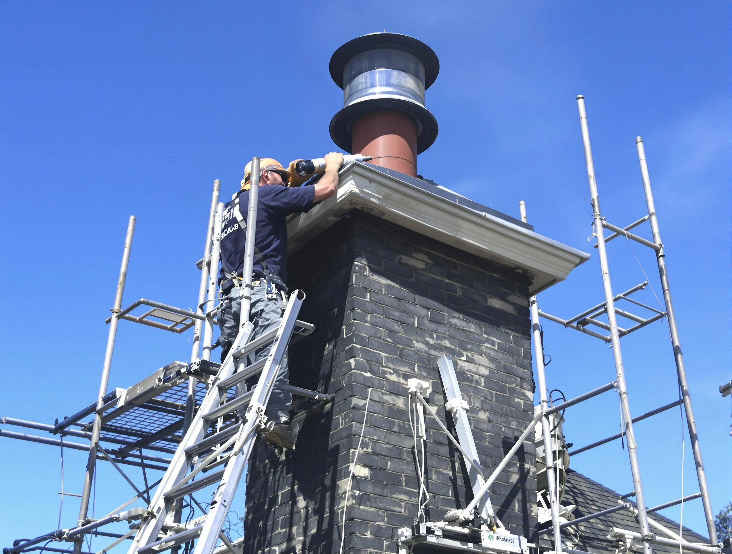 Sturdy chimney crown finished by White Bluff Chimney Sweep in White Bluff, TN